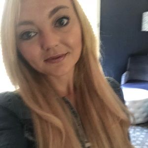 Meet your Posher, Pamela